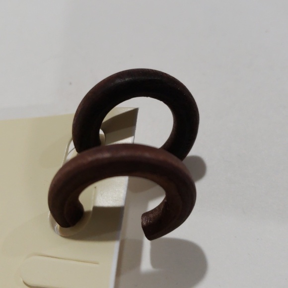 Elegant Set of 3 Gold tone Stud, Hoop & Drop Earrings - Women's Fashion Jewelry - Picture 5 of 9